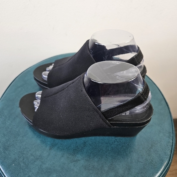Eileen Fisher Port Wedge Sandals - Black Slingback Minimalist Comfy Size 8.5 - Picture 7 of 12